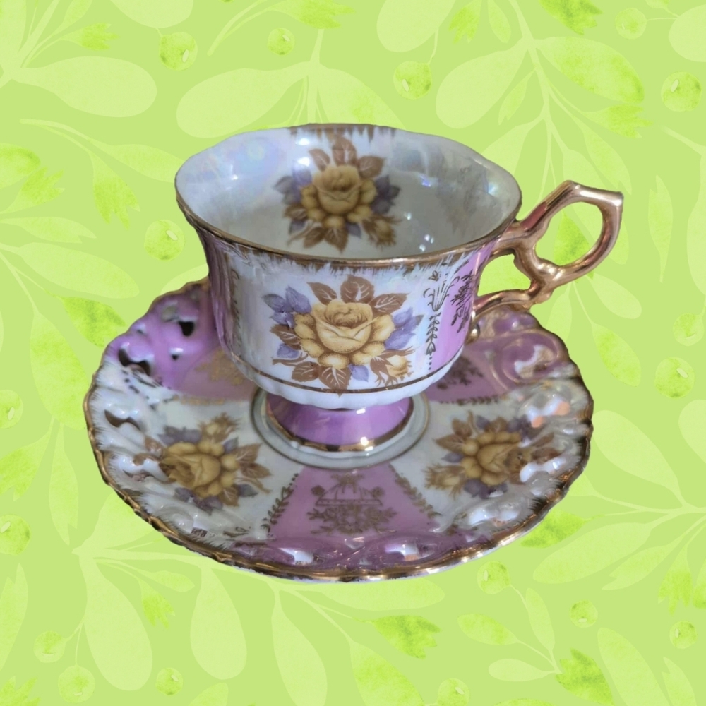 SHAFFORD Vintage Tea Cup Iridescent Pink & Gold